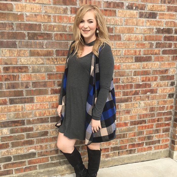 Lowest price! Blue black tan plaid open flowy vest - Picture 3 of 7